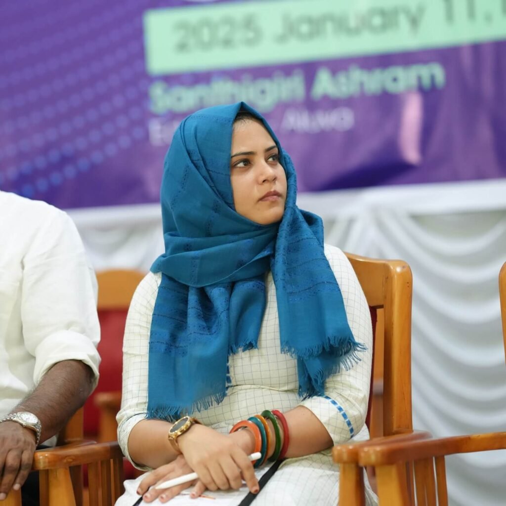 Fathima Thahiliya